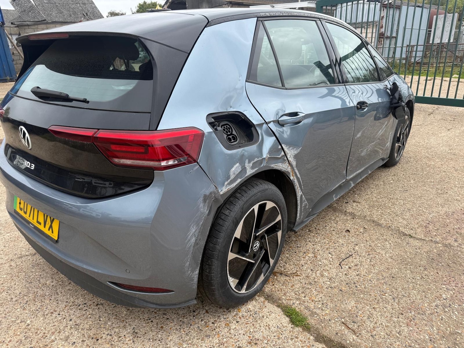 Used Volkswagen ID.3 2021 for sale - 76322578: Photo 4