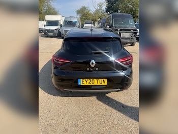 Used Renault Clio 2020 for sale - 79490710: Photo
