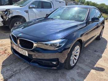2019 (19) - 320i SE AUTO CAT N Accident Damaged Salvage 5-Door