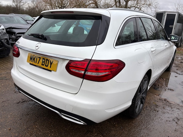 Used Mercedes-Benz C Class 2017 for sale - 73217591: Photo 3