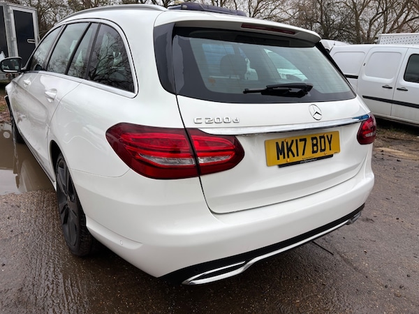 Used Mercedes-Benz C Class 2017 for sale - 73217591: Photo 4