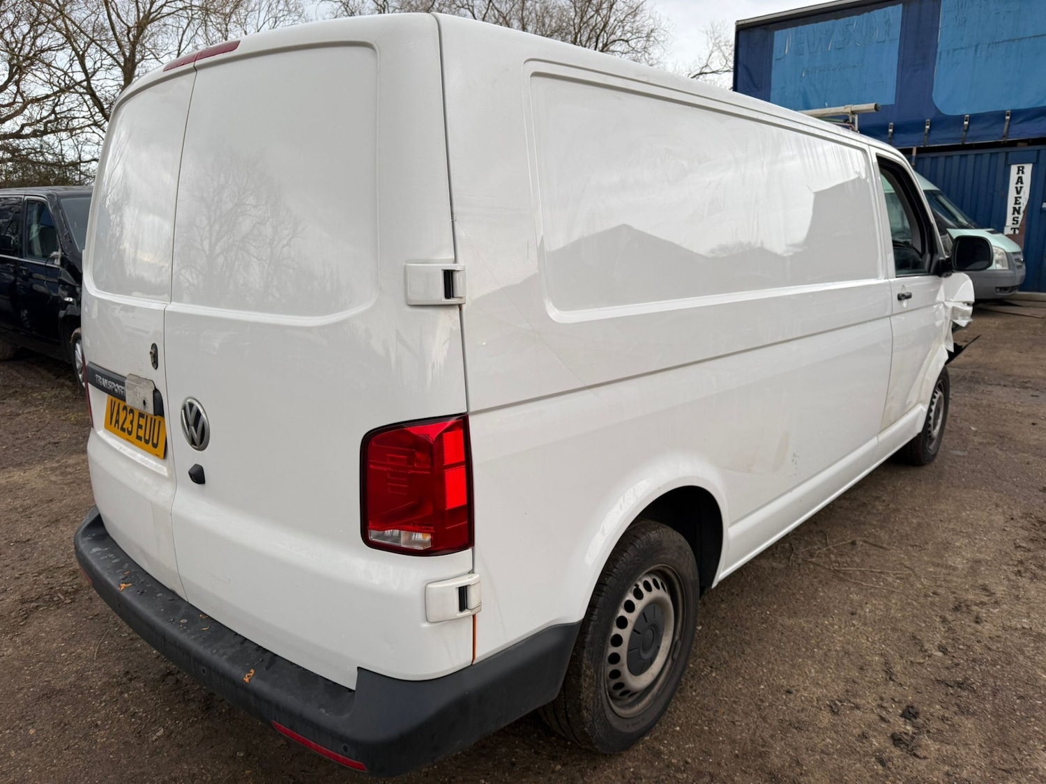 Used Volkswagen Transporter 2023 for sale - 76968661: Photo 4