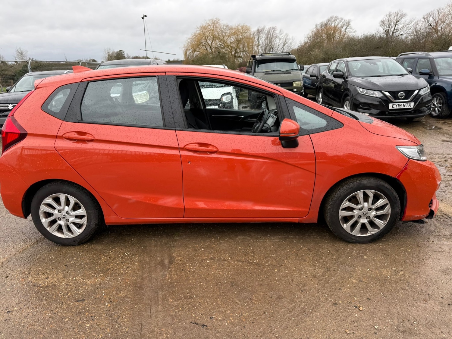 Used Honda Jazz 2018 for sale - 77283839: Photo 2