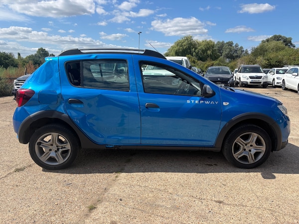 Used Dacia Sandero Stepway 2019 for sale - 75691849: Photo 6