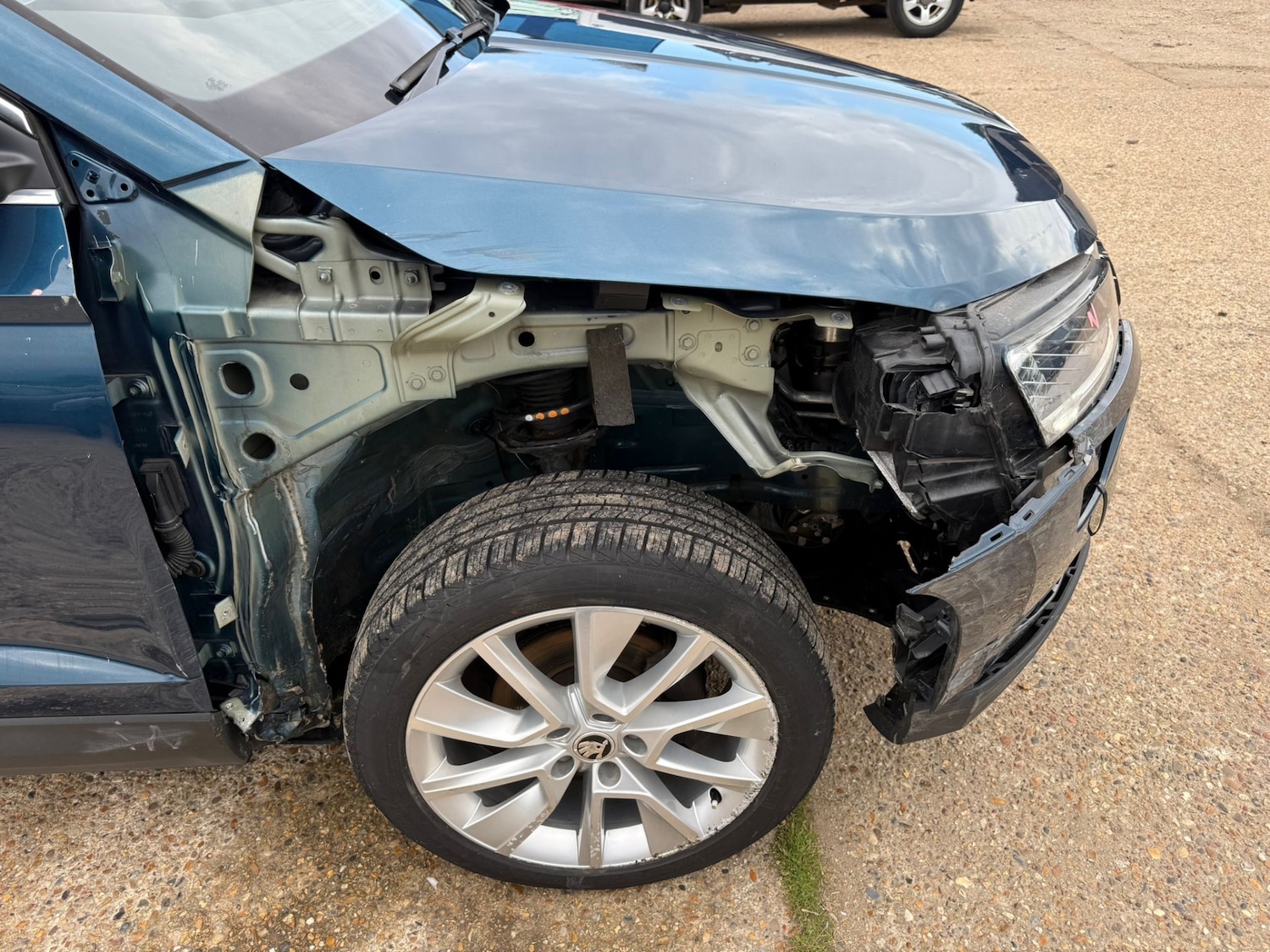 Used Skoda Karoq 2020 for sale - 76104451: Photo 9