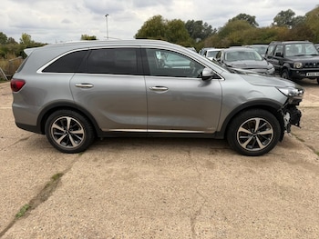 Used Kia Sorento 2018 for sale - 76113791: Photo