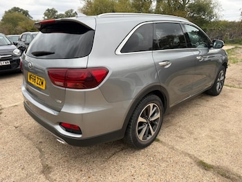 Used Kia Sorento 2018 for sale - 76113791: Photo