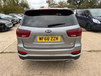 Used Kia Sorento 2018 for sale - 76113791: Photo