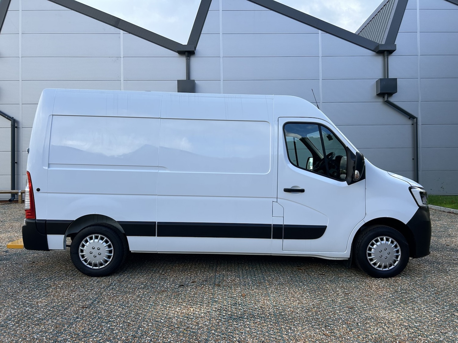 Used Renault Master 2020 for sale - 76340330: Photo 3
