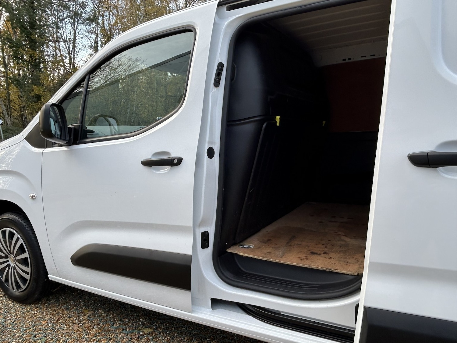 Used Vauxhall Combo 2022 for sale - 76853519: Photo 21