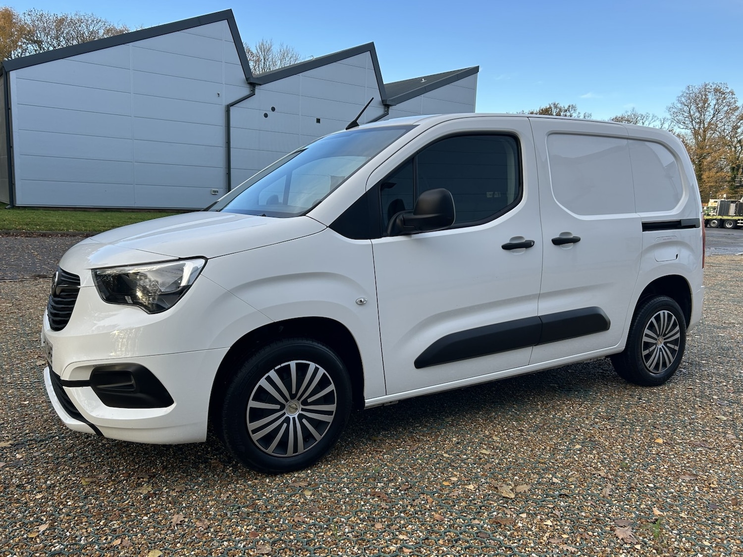 Used Vauxhall Combo 2022 for sale - 76853519: Photo 5