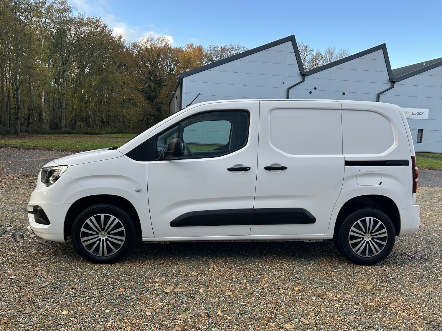 Used Vauxhall Combo 2022 for sale - 76853519: Photo 6