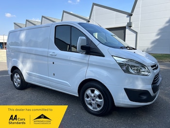 Used Ford Transit Custom 2017 for sale - 79216160: Photo