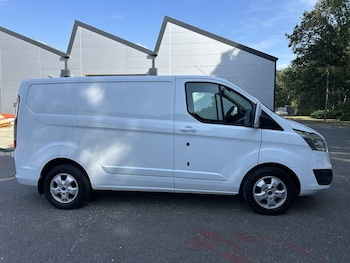 Used Ford Transit Custom 2017 for sale - 79216160: Photo