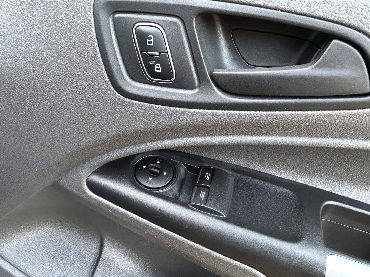 Used Ford Transit Connect 2022 for sale - 77033091: Photo 24