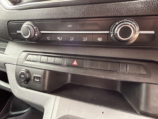 Used Citroen Dispatch 2019 for sale - 74835013: Photo 19