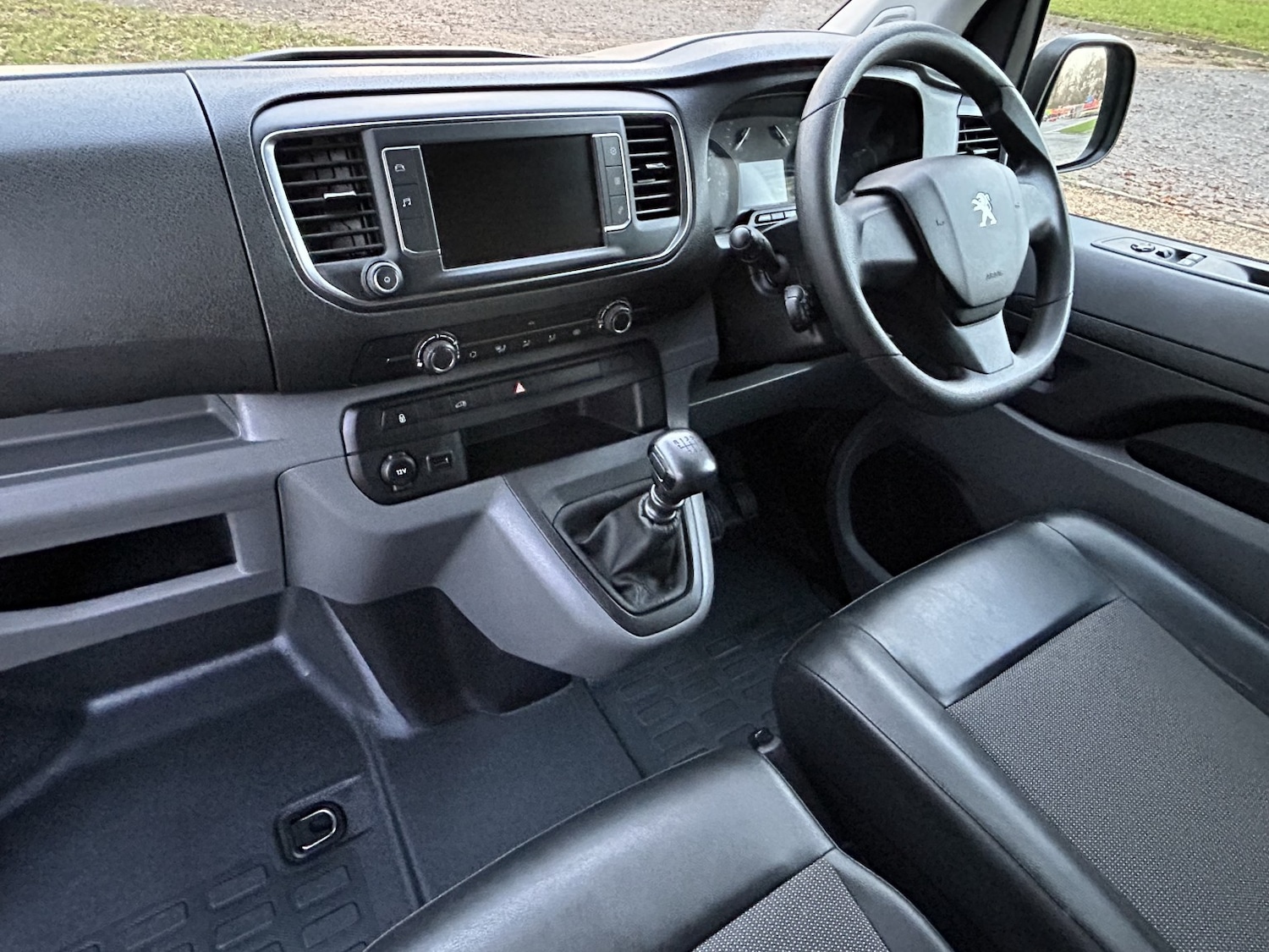 Used Peugeot Expert 2021 for sale - 76904644: Photo 29