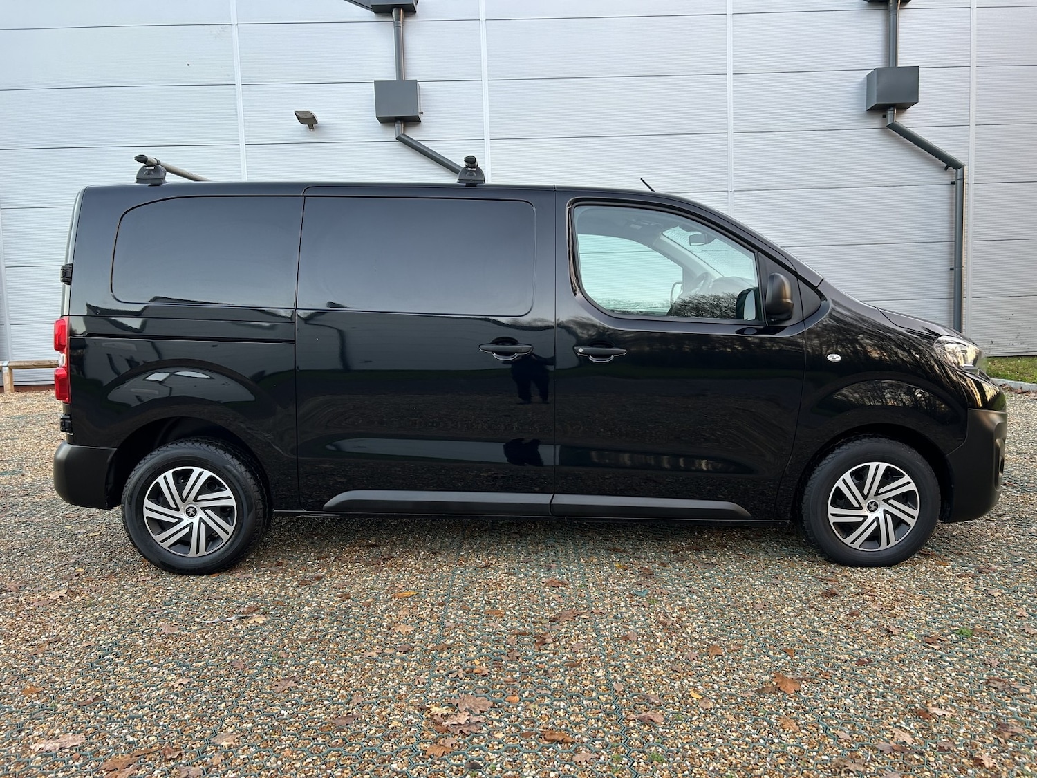 Used Peugeot Expert 2021 for sale - 76904644: Photo 3