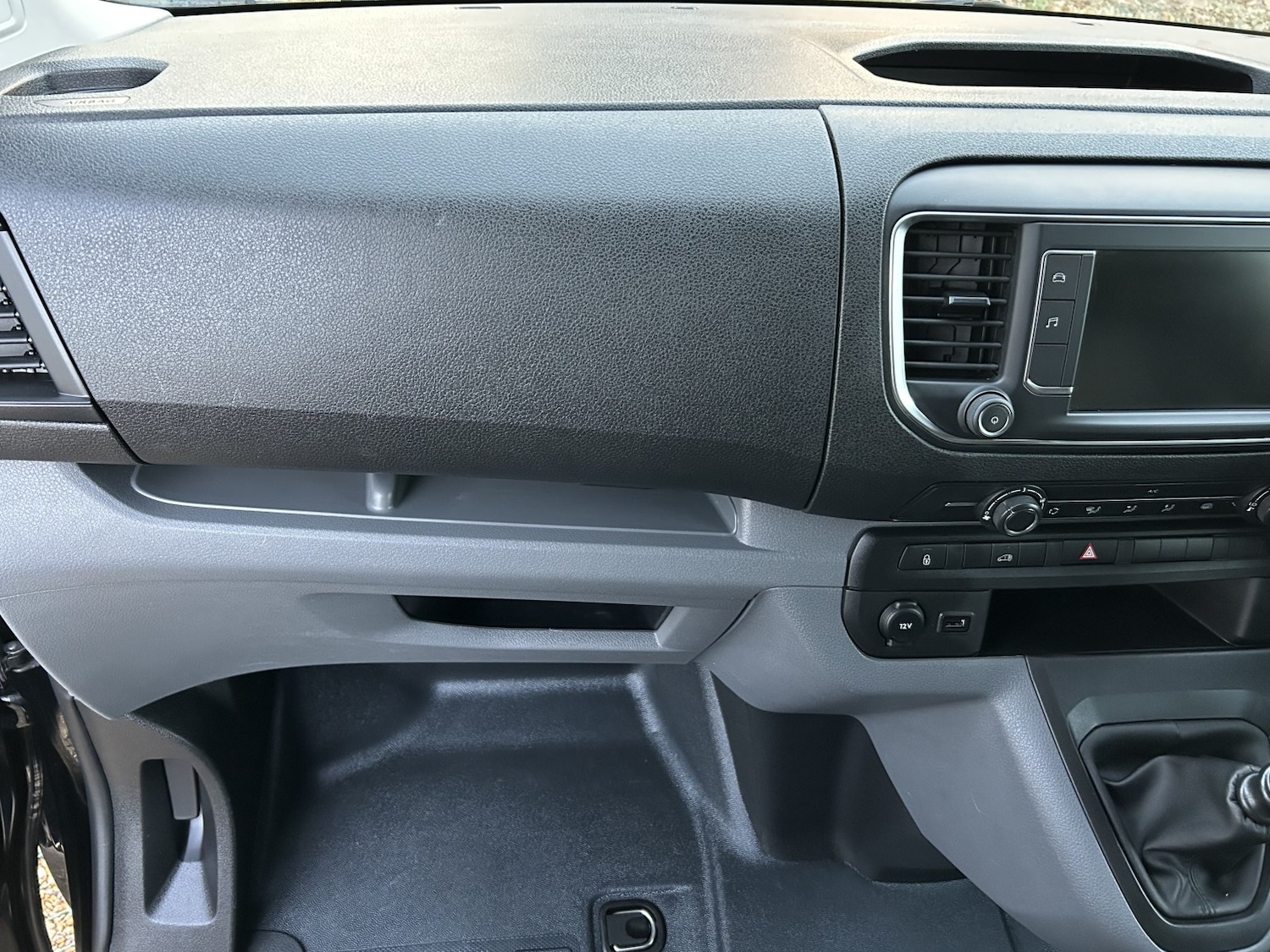 Used Peugeot Expert 2021 for sale - 76904644: Photo 31