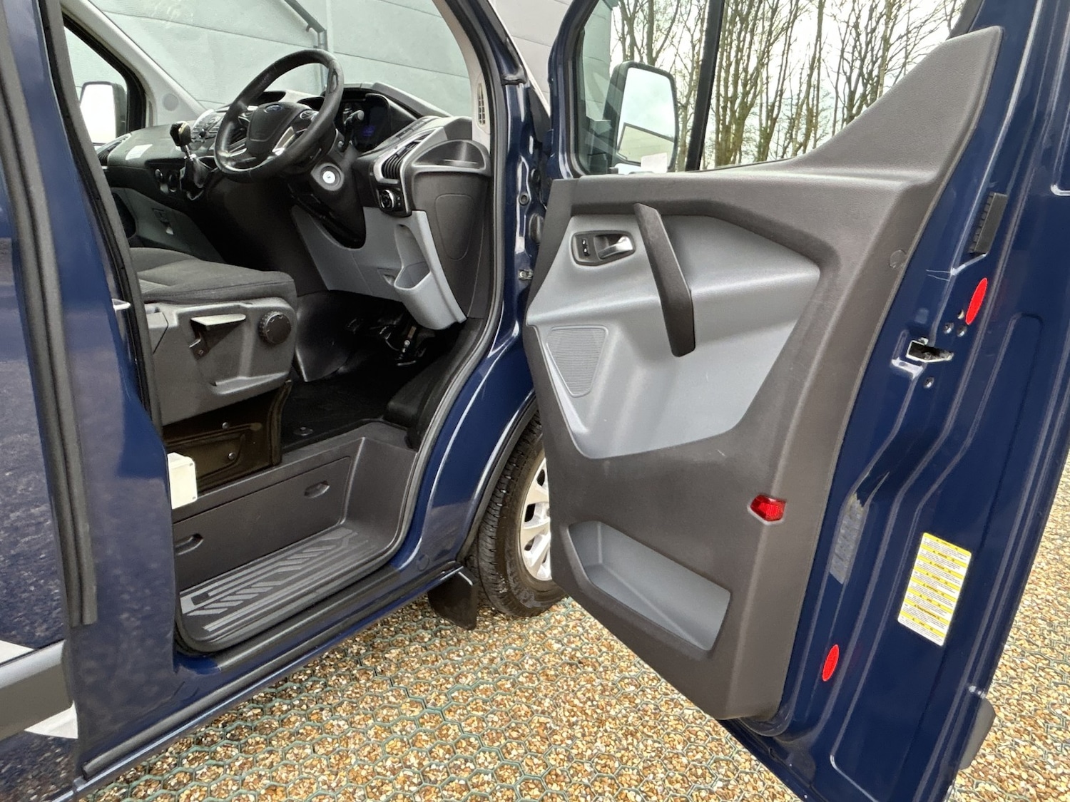 Used Ford Transit Custom 2015 for sale - 77629065: Photo 11