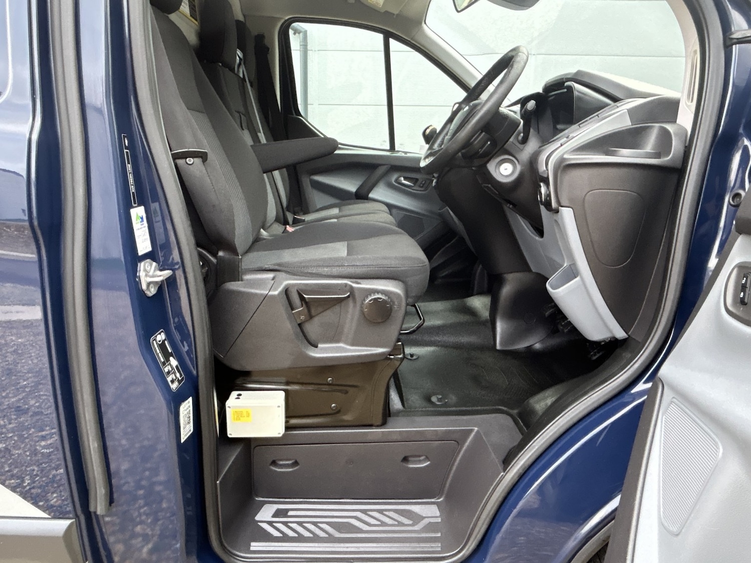 Used Ford Transit Custom 2015 for sale - 77629065: Photo 12
