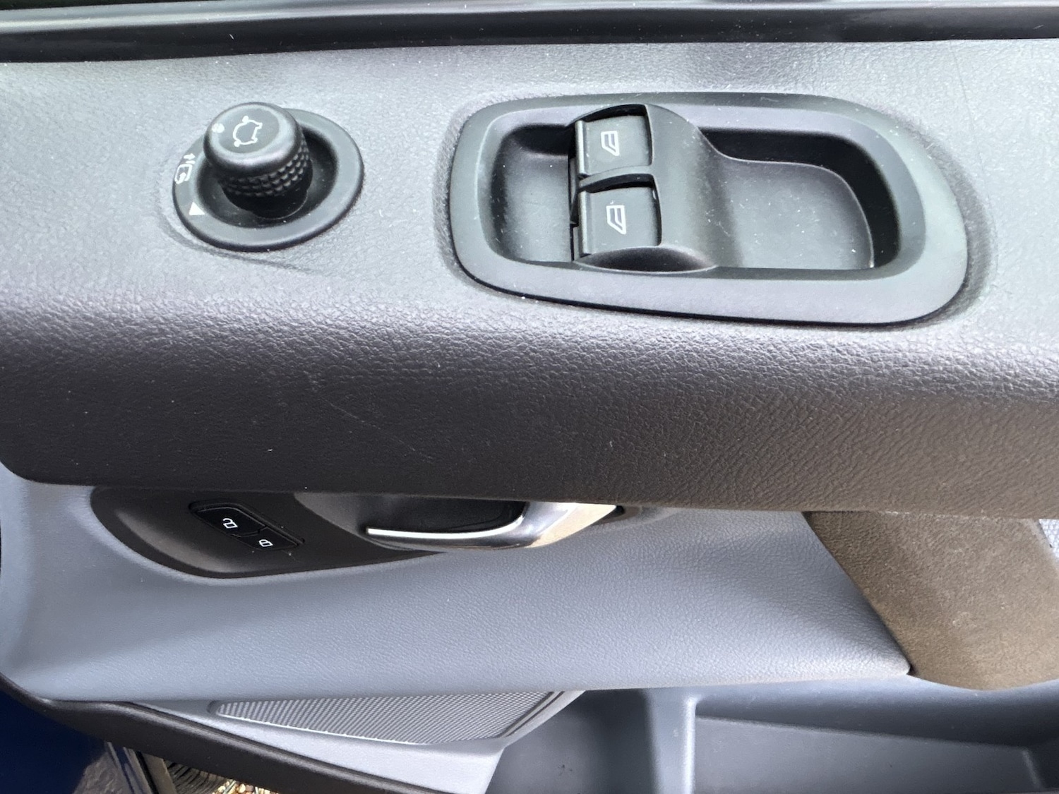 Used Ford Transit Custom 2015 for sale - 77629065: Photo 25