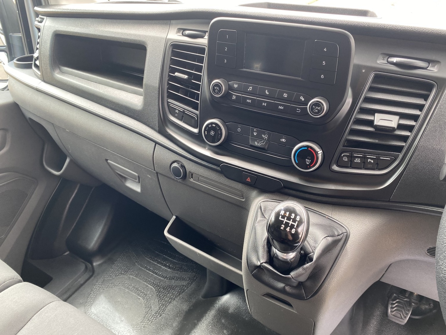 Used Ford Transit 2021 for sale - 76358035: Photo 12