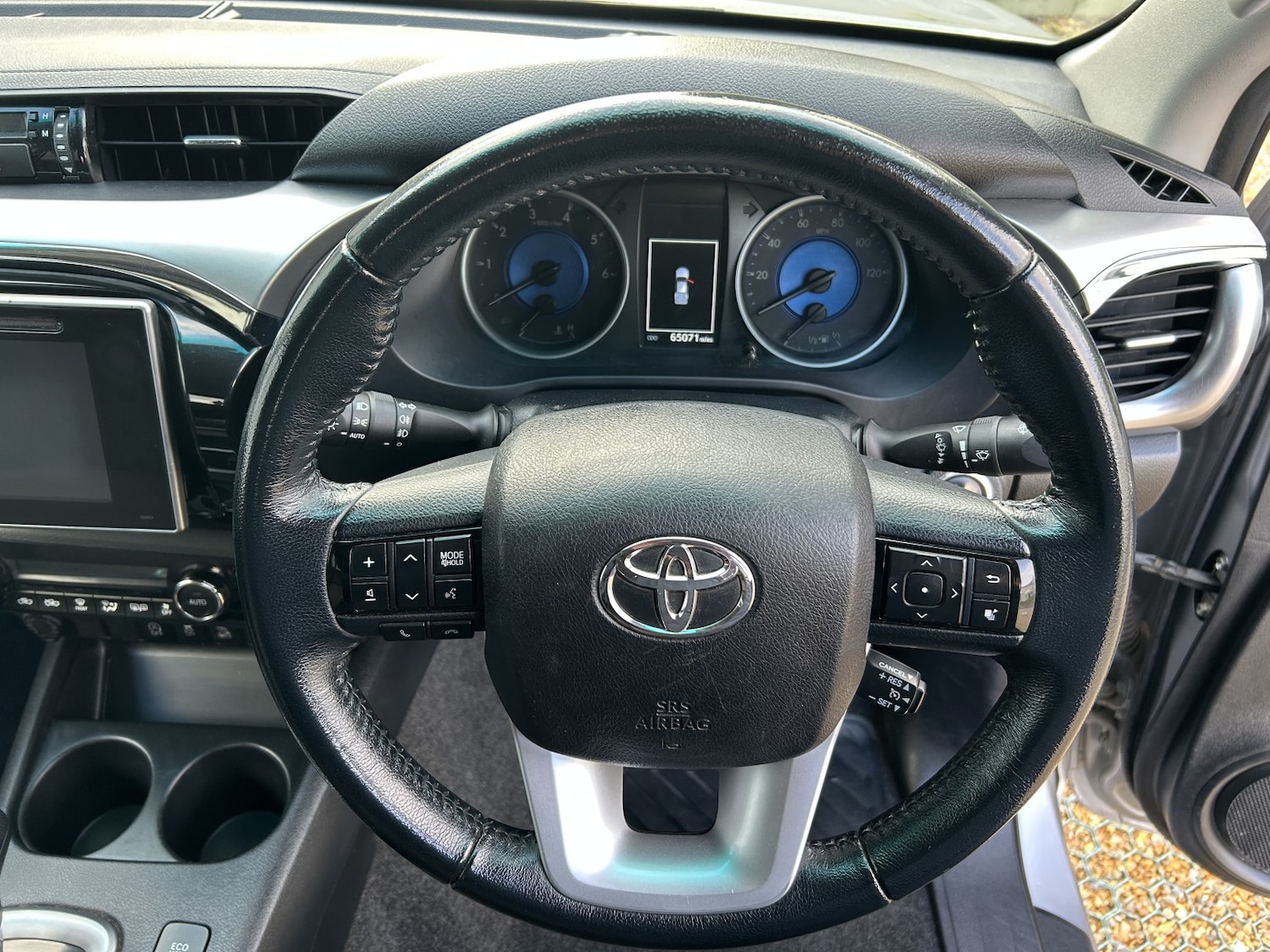 Used Toyota Hilux 2018 for sale - 77245288: Photo 22