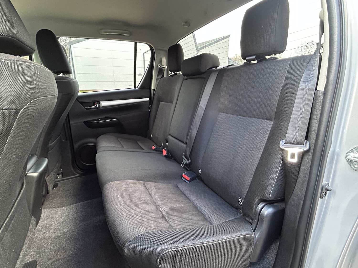 Used Toyota Hilux 2018 for sale - 77245288: Photo 31