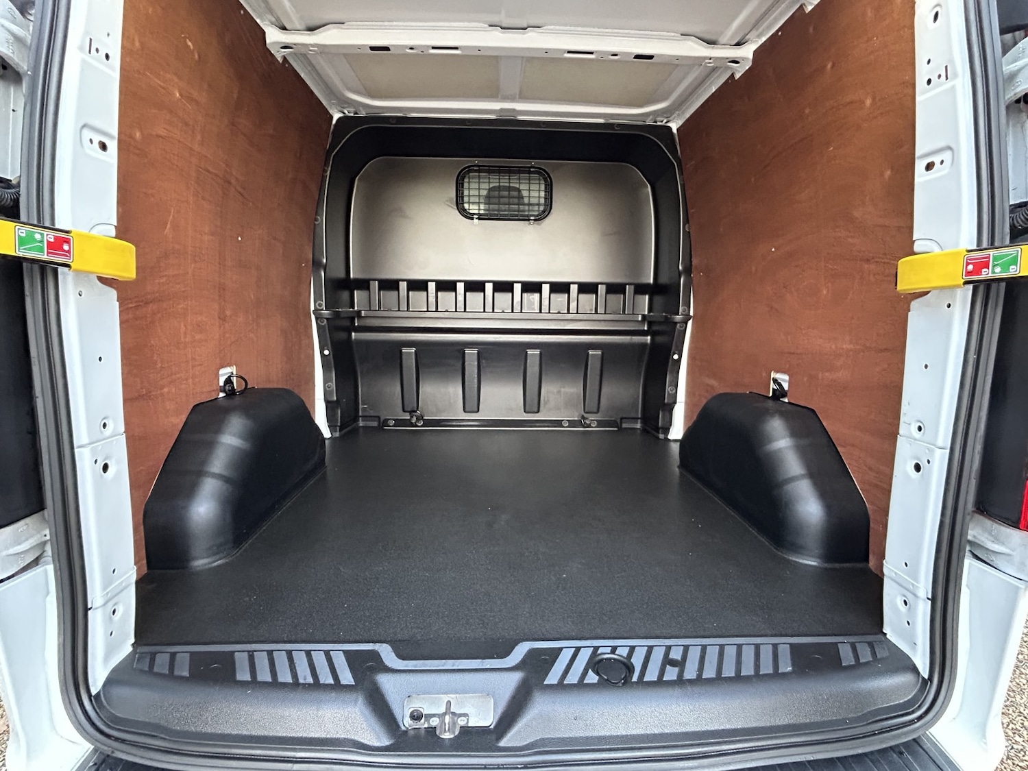 Used Ford Transit Custom 2022 for sale - 76706134: Photo 20