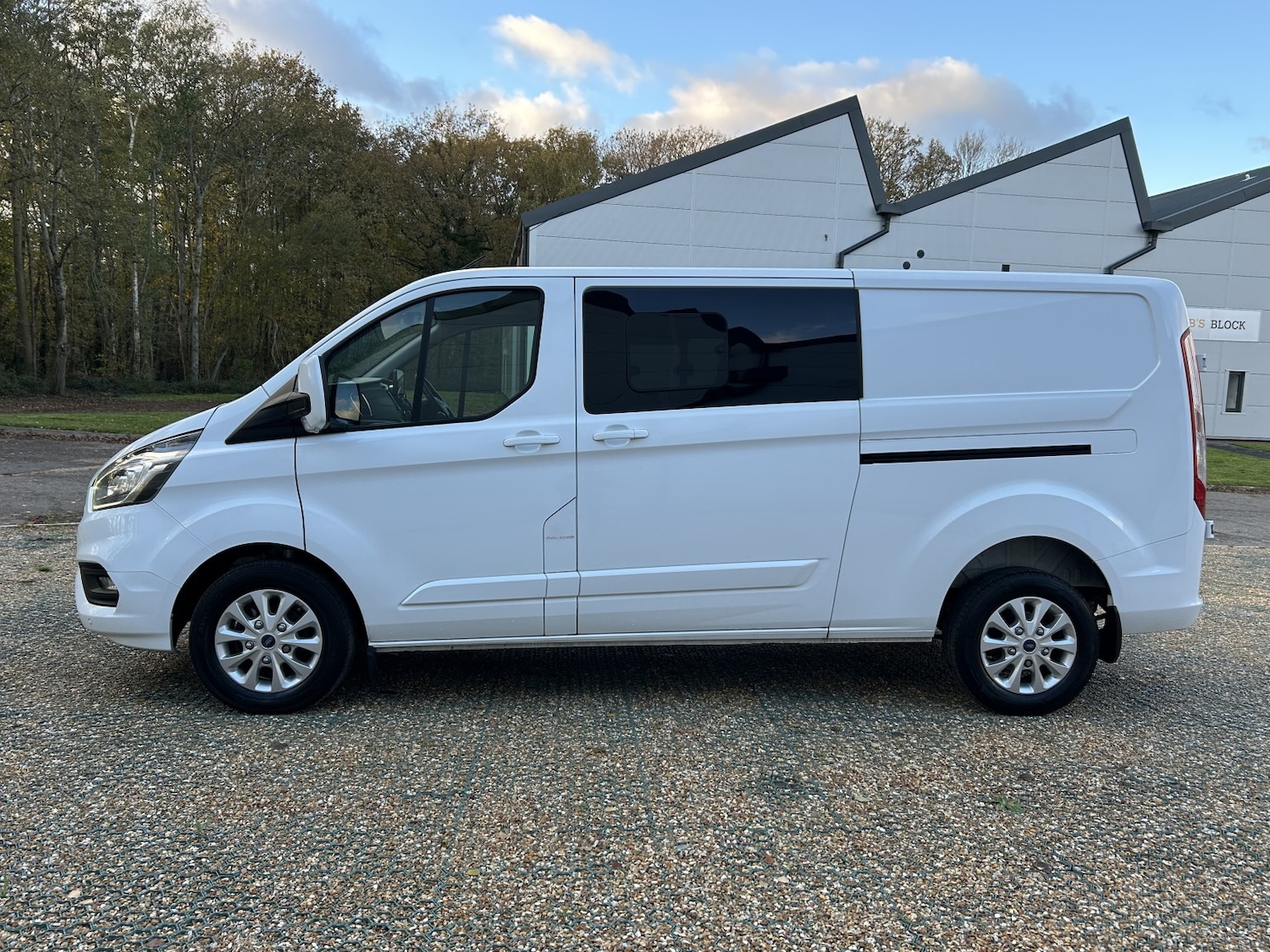Used Ford Transit Custom 2022 for sale - 77225217: Photo 6