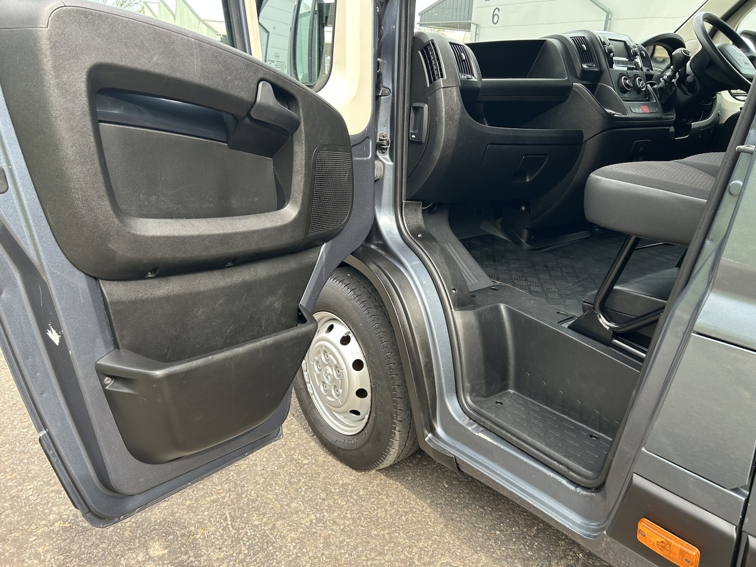 Used Peugeot Boxer 2020 for sale - 78209952: Photo 27