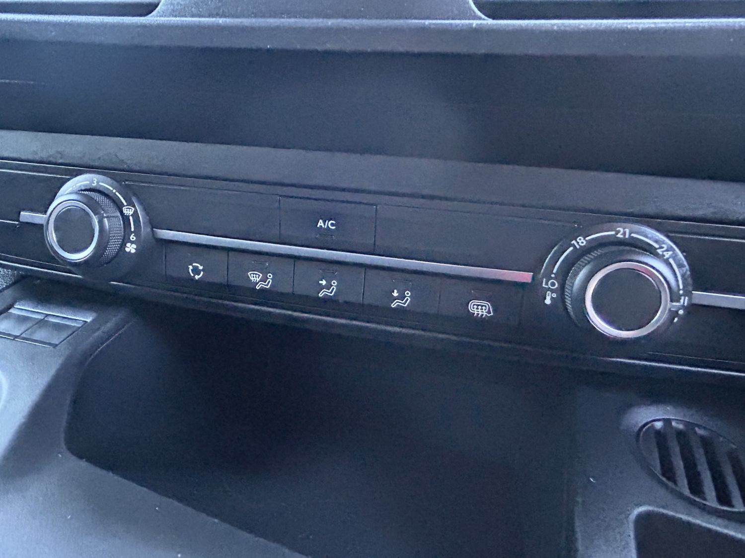 Used Peugeot Partner 2021 for sale - 77225150: Photo 13