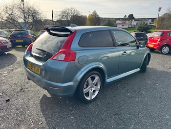 Used Volvo C30 2009 for sale - 76505560: Photo