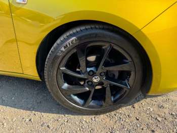 Used Vauxhall Adam 2016 for sale - 74342790: Photo