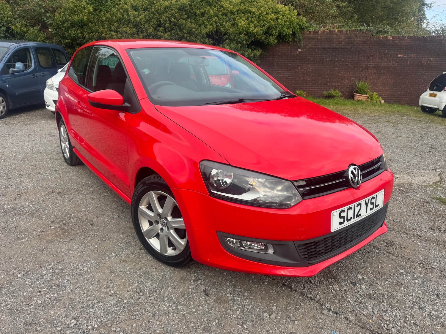 Used Volkswagen Polo 2012 for sale - 76233857: Photo 1