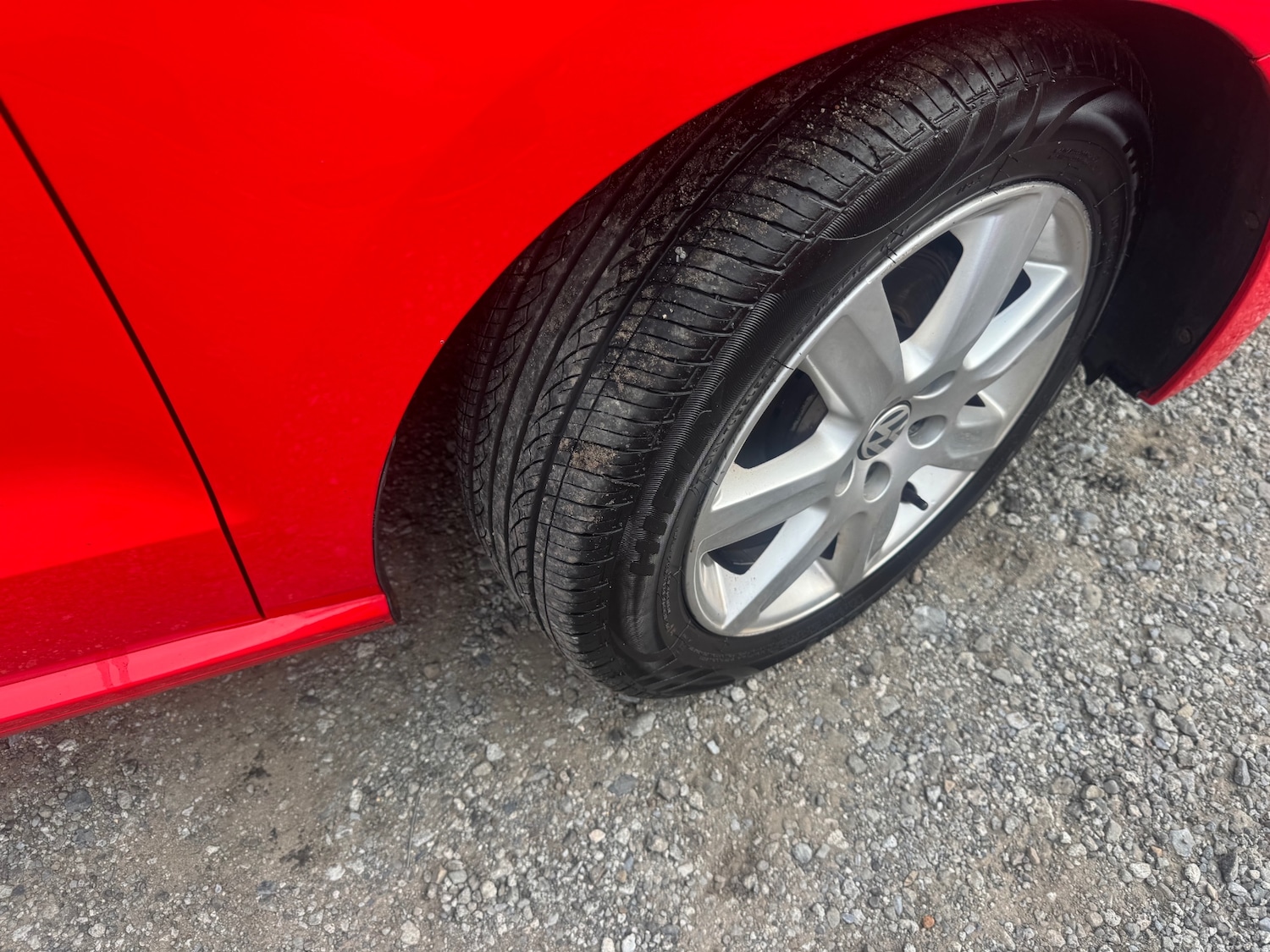 Used Volkswagen Polo 2012 for sale - 76233857: Photo 2