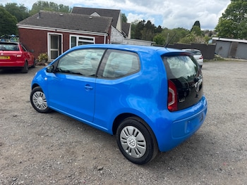 Used Volkswagen up! 2015 for sale - 78453141: Photo