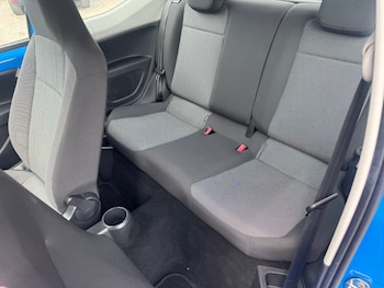 Used Volkswagen up! 2015 for sale - 78453141: Photo