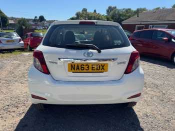 Used Toyota Yaris 2013 for sale - 75241608: Photo