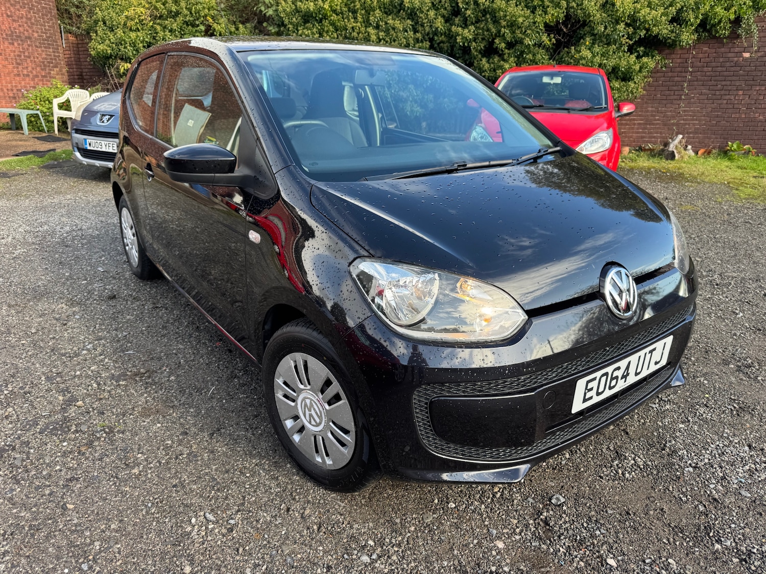 Used Volkswagen up! 2014 for sale - 76374828: Photo 1
