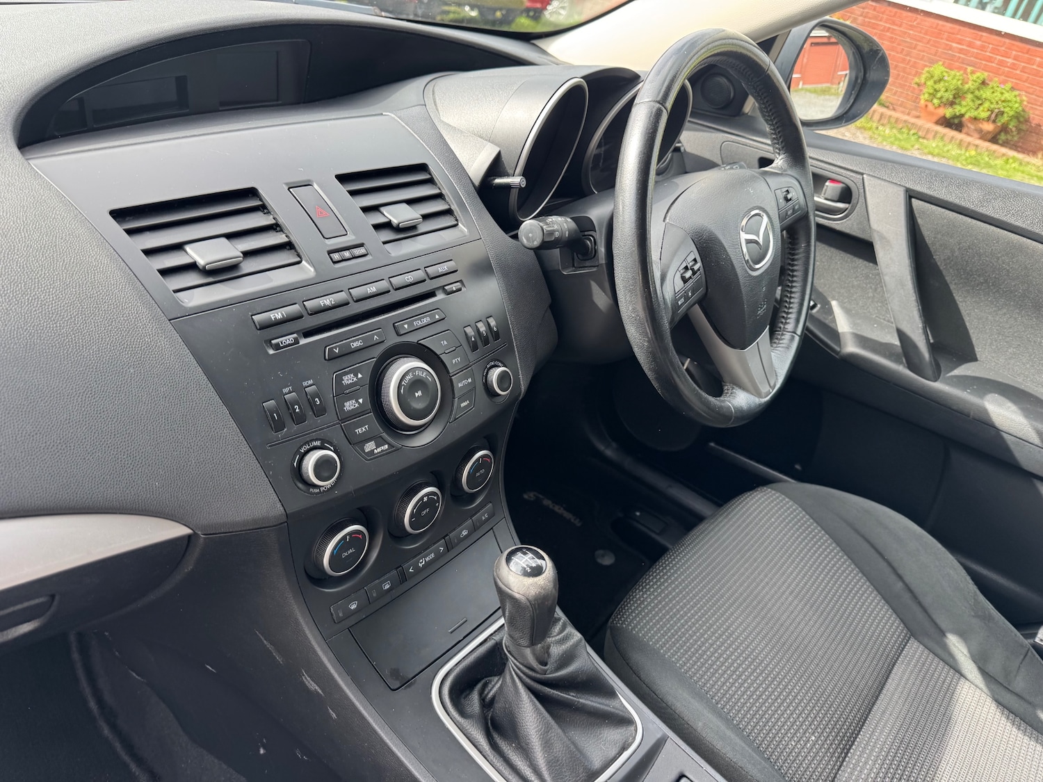 Used Mazda Mazda3 2013 for sale - 76161183: Photo 5