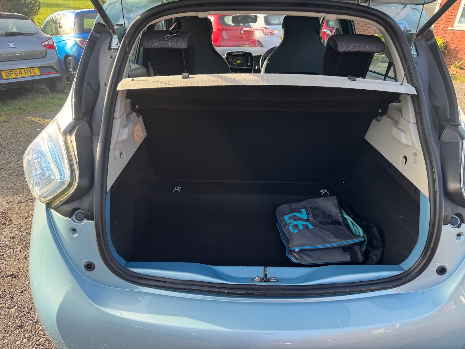 Used Renault Zoe 2015 for sale - 77233690: Photo 4