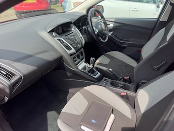 Used Ford Focus 2013 for sale - 78520901: Photo