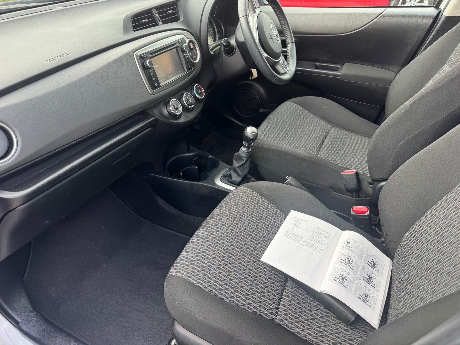 Used Toyota Yaris 2014 for sale - 78176174: Photo 7