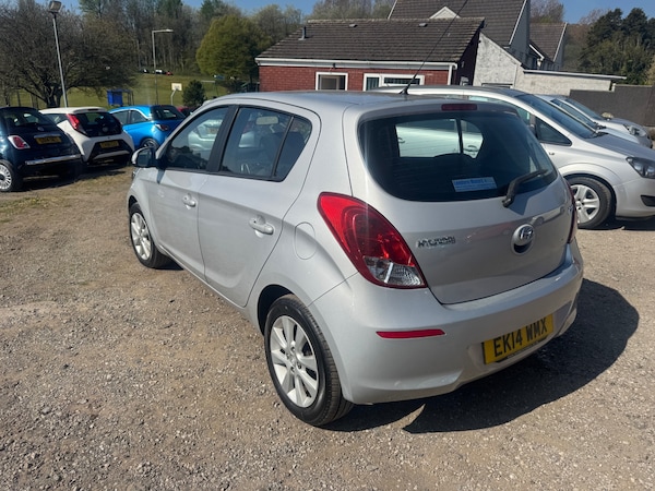 Used Hyundai i20 2014 for sale - 74250181: Photo 7