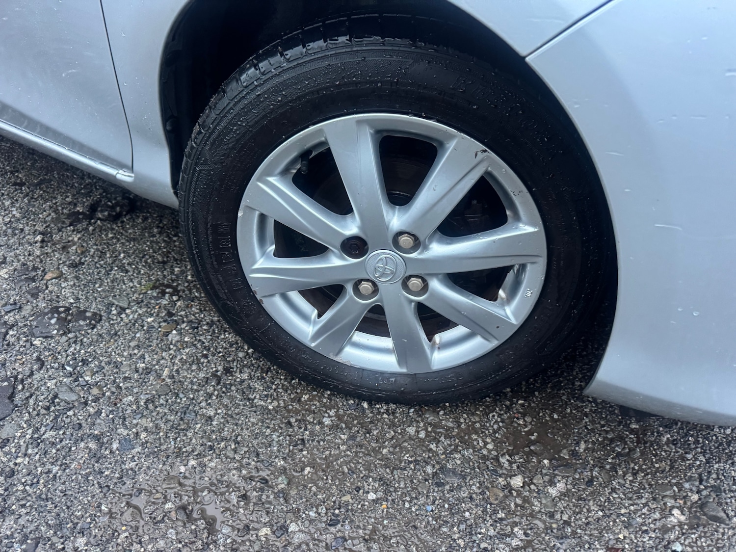 Used Toyota Yaris 2013 for sale - 76979584: Photo 2