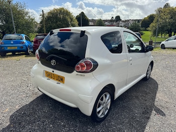 Used Toyota AYGO 2013 for sale - 75820944: Photo