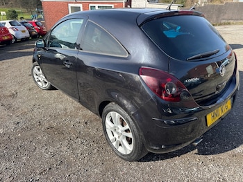 Used Vauxhall Corsa 2011 for sale - 77558776: Photo