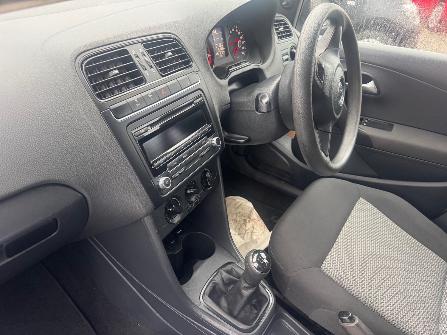 Used Volkswagen Polo 2014 for sale - 76651293: Photo 6